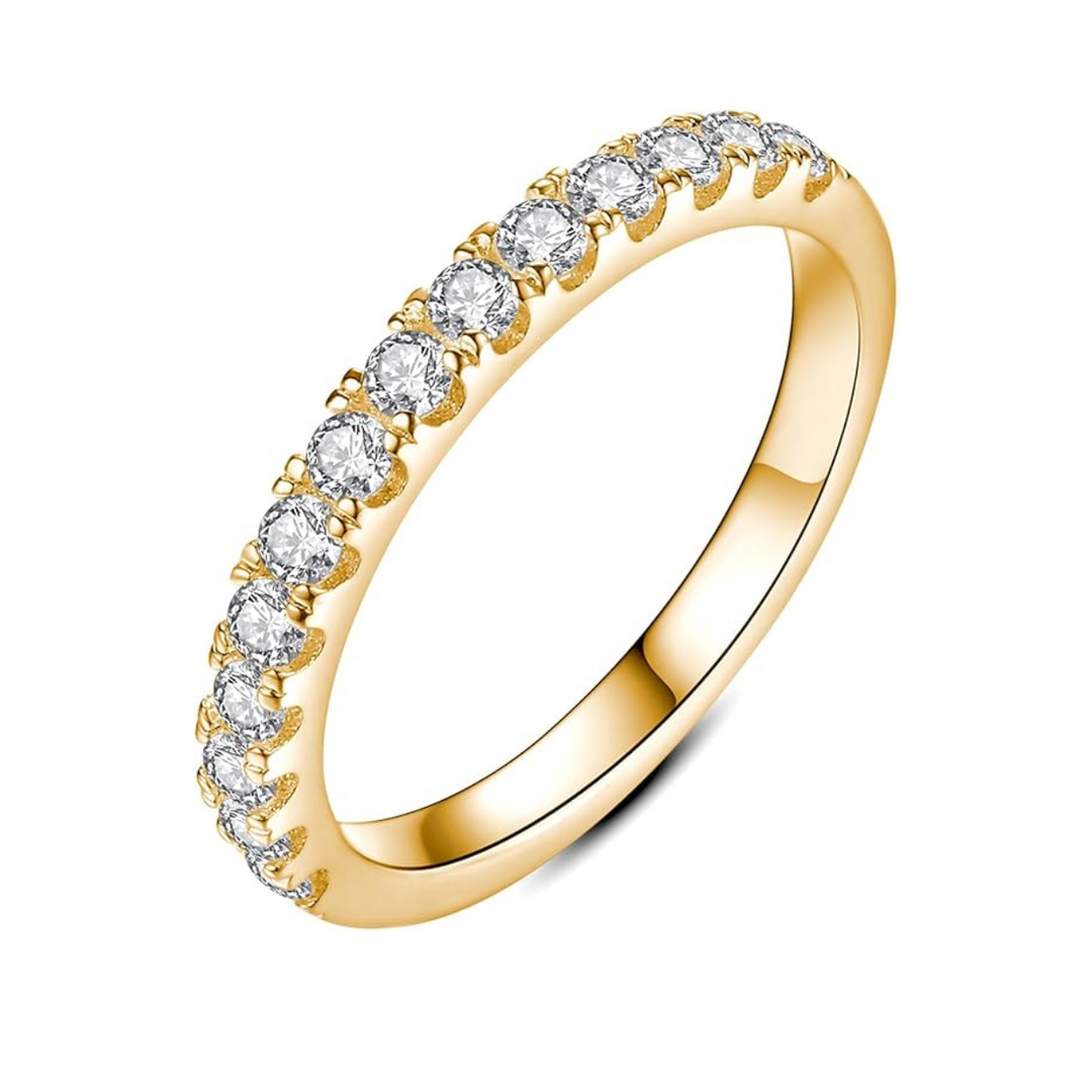 Wedding Ring in Moissanite