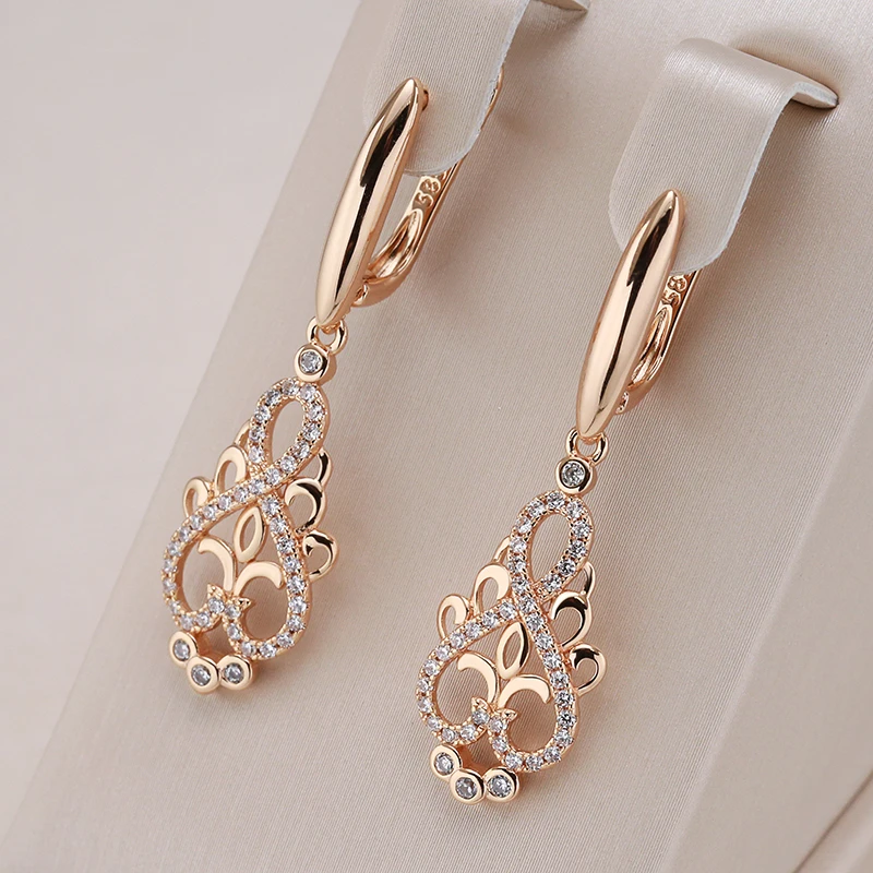 Enchanting Fairy Earrings in Gold