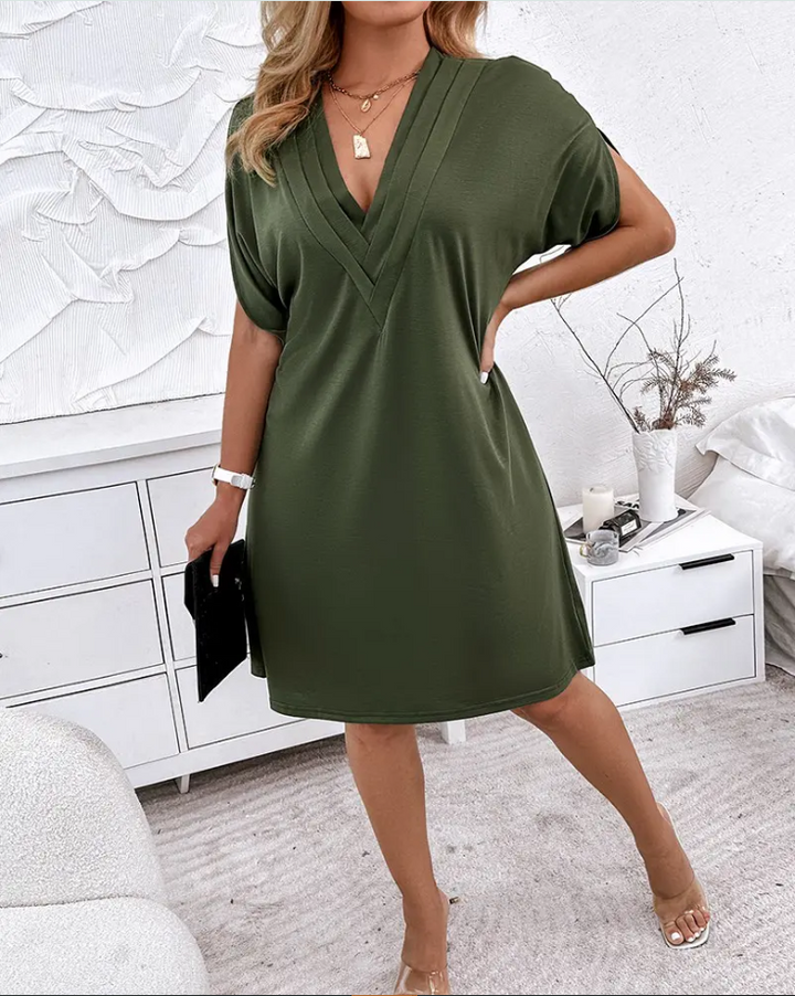 Jeanne™ | Elegant V-Neck Dress
