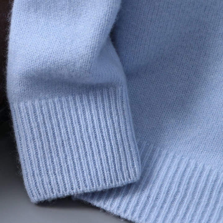 Tom™ | Soft and Elegant Sweater