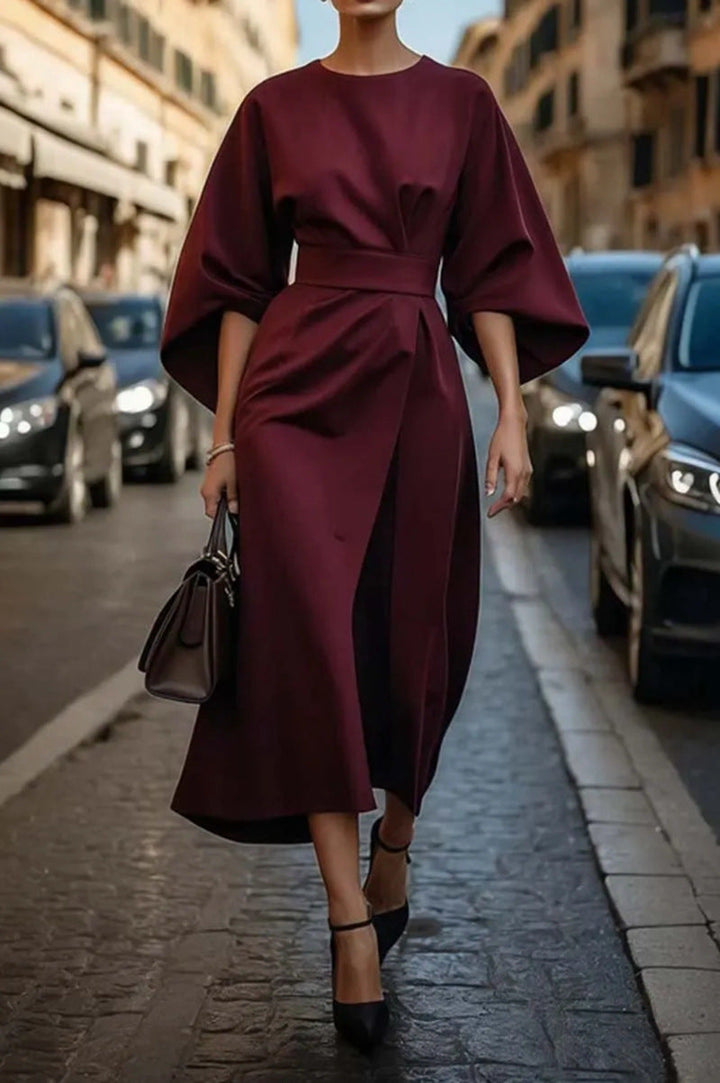 Liric™ | Elegant and Timeless Dress