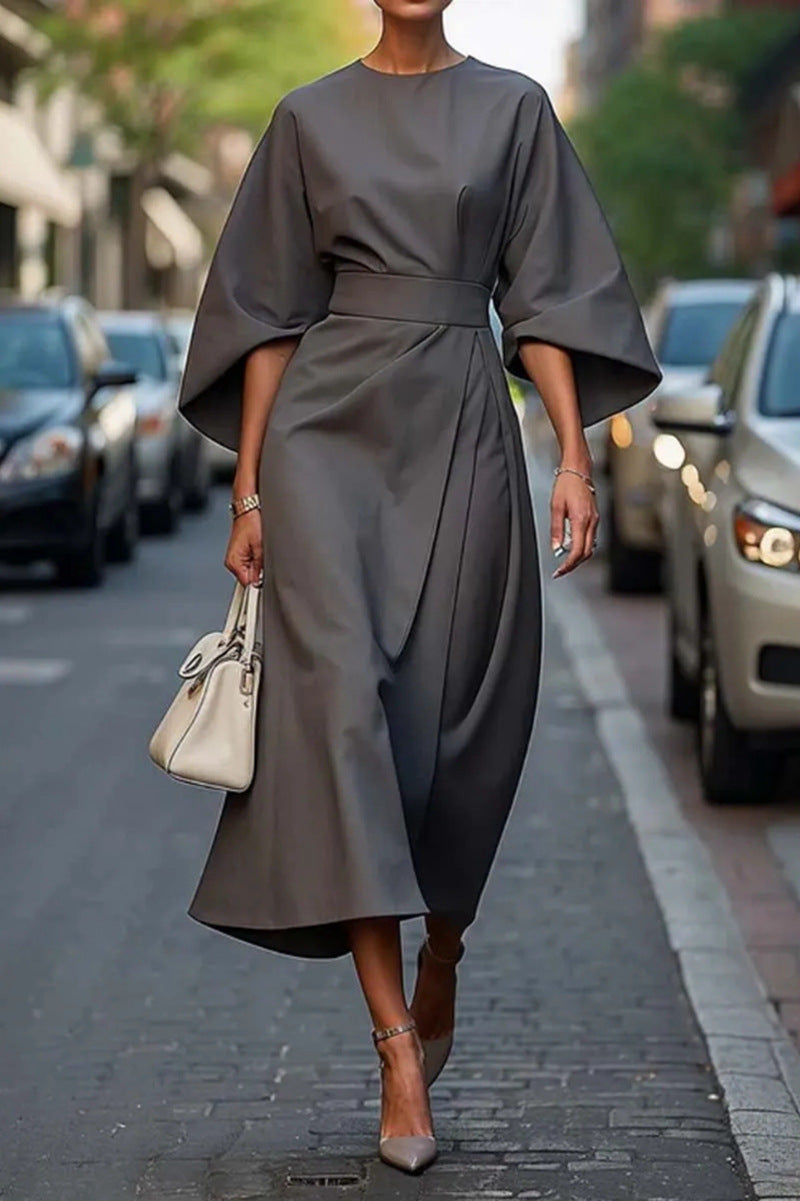 Liric™ | Elegant and Timeless Dress