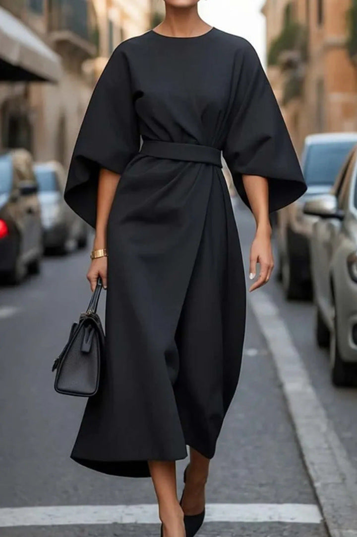 Liric™ | Elegant and Timeless Dress