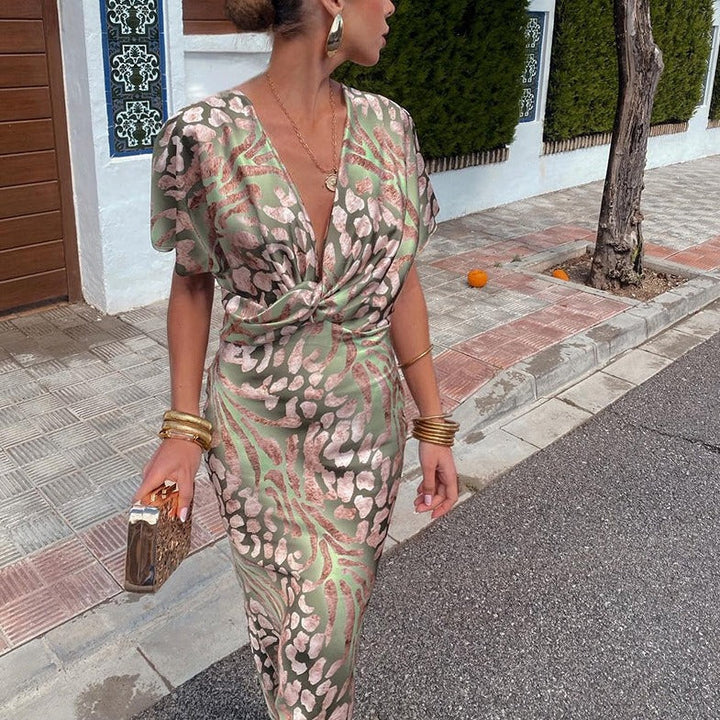 Noemi™ | Long Dress with V-Neck