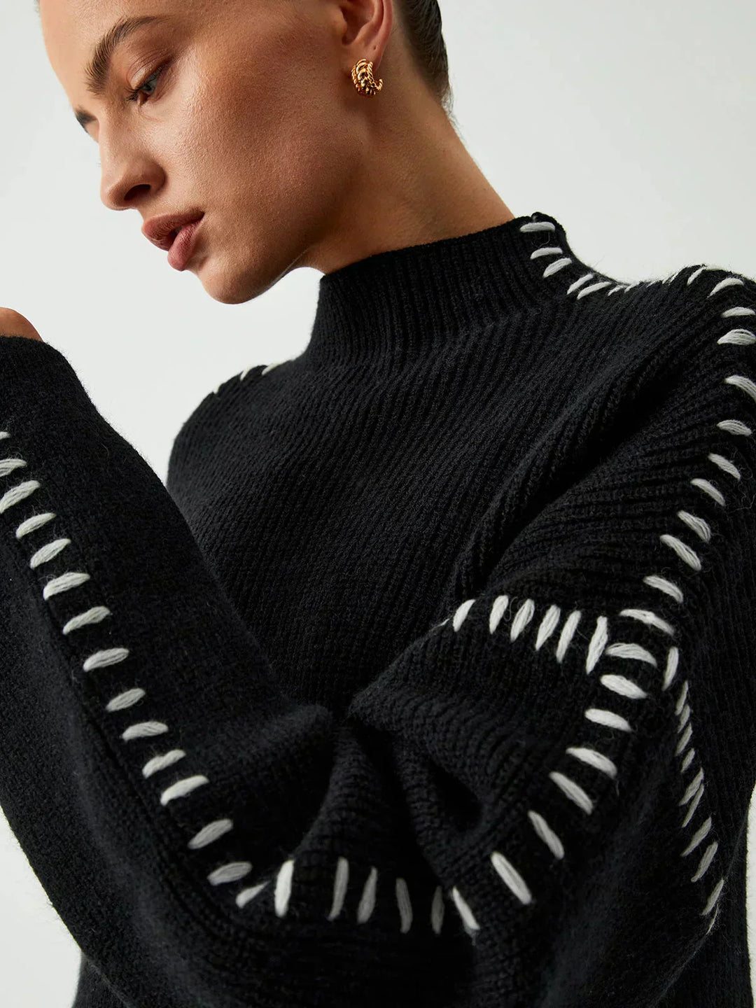 Nia | Sweater for Cozy Comfort